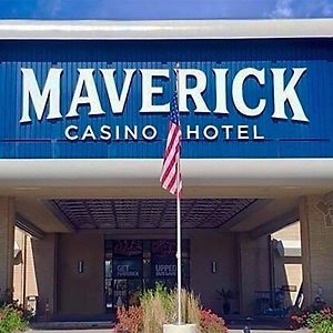 Maverick Hotel And Casino By Red Lion Hotels